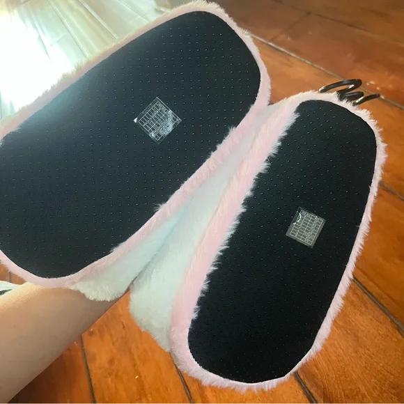 Forever 21 Marie Aristocats Disney Slippers House Shoes - Picture 3 of 3